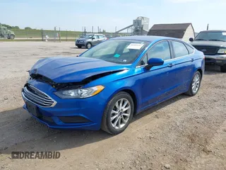2017 Ford Fusion SE z VIN 3FA6P0H78HR195208, wystawiony jako IAAI lot #40384232 z przebiegiem 166 927 mil mil oraz . Historia ofert i sprzedaży dostępna na DreamBid. Obrazek 17.