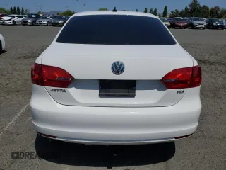 2014 Volkswagen Jetta TDI w/Premium with VIN 3VW3L7AJ4EM372687, listed as a Copart auction lot 55284225 with 95,645 mi miles and Salvage title. Bid and sale history available at DreamBid. Image 6.