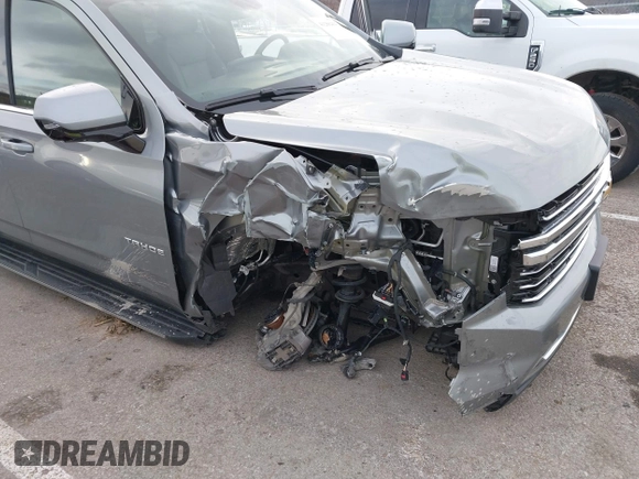 2023 Chevrolet Tahoe LT z VIN 1GNSKNKD5PR186843, wystawiony jako IAAI lot #41288404 z przebiegiem 38 690 mil mil oraz . Historia ofert i sprzedaży dostępna na DreamBid. Obrazek 6.