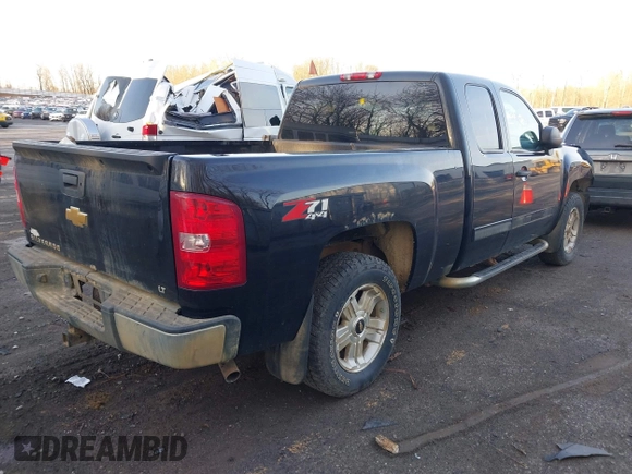 2013 Chevrolet Silverado 1500 LT with VIN 1GCRKSE78DZ342364, listed as a IAAI auction lot 41921858 with 153,203 mi miles and . Bid and sale history available at DreamBid. Image 4.