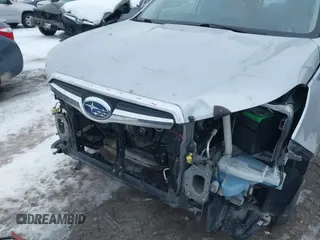 2015 Subaru Forester 2.5i with VIN JF2SJABC0FH578968, listed as a IAAI auction lot 41301723 with 107,252 mi miles. Bid and sale history available at carsss.com. Image 6.