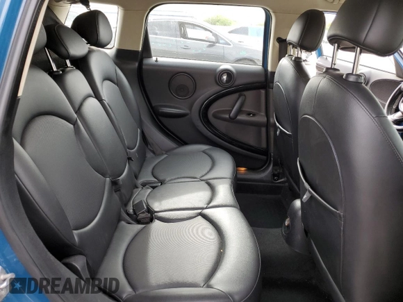 2012 MINI Countryman with VIN WMWZB3C51CWM02831, listed as a Copart auction lot 53821445 with 149,654 mi miles and Salvage Title. Bid and sale history available at DreamBid. Image 10.