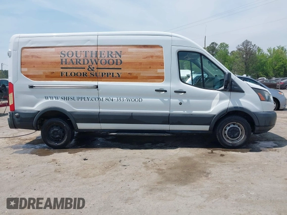 2018 Ford Transit with VIN 1FTYR2CM4JKA25671, listed as a IAAI auction lot 42086863 with 318,045 mi miles. Bid and sale history available at carsss.com. Image 13.