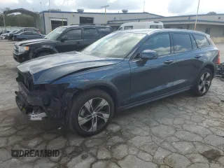 2022 Volvo V60 with VIN YV4102WK6N2089607, listed as a Copart auction lot 73766844 with 25,046 mi miles and Salvage title. Bid and sale history available at DreamBid. Image 1.