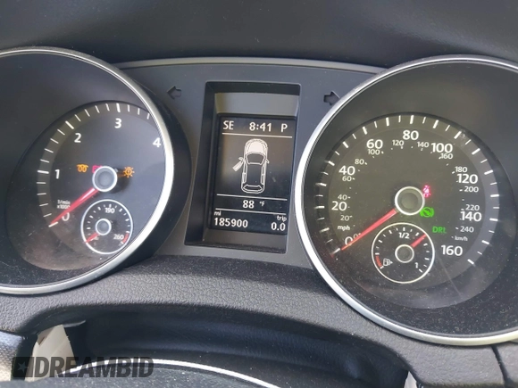 2014 Volkswagen Jetta TDI w/Sunroof & Nav with VIN 3VWPL7AJ0EM608544, listed as a IAAI auction lot 42549920 with 185,900 mi miles and . Bid and sale history available at DreamBid. Image 7.