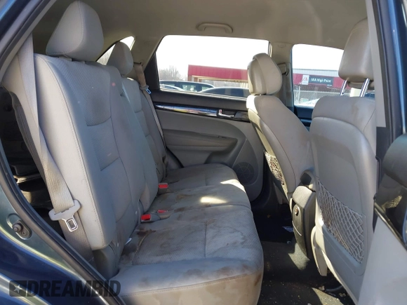2011 Kia Sorento LX with VIN 5XYKT3A1XBG158819, listed as a IAAI auction lot 41665390 with 120,570 mi miles. Bid and sale history available at carsss.com. Image 8.