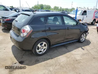 2009 Pontiac Vibe 1SA z VIN 5Y2SP67869Z456032, wystawiony jako Copart lot #62364325 z przebiegiem 70 105 mil mil oraz Czysty tytuł • Clean title. Historia ofert i sprzedaży dostępna na DreamBid. Obrazek 3.