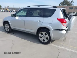 2006 Toyota RAV4 Sport with VIN JTMZK32V666001770, listed as a IAAI auction lot 41763306 with 195,448 mi miles. Bid and sale history available at carsss.com. Image 3.