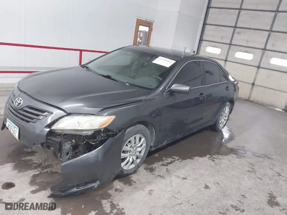 2008 Toyota Camry LE with VIN 4T1BE46K98U781658, listed as a IAAI auction lot 41733562 with 139,741 mi miles. Bid and sale history available at carsss.com. Image 2.