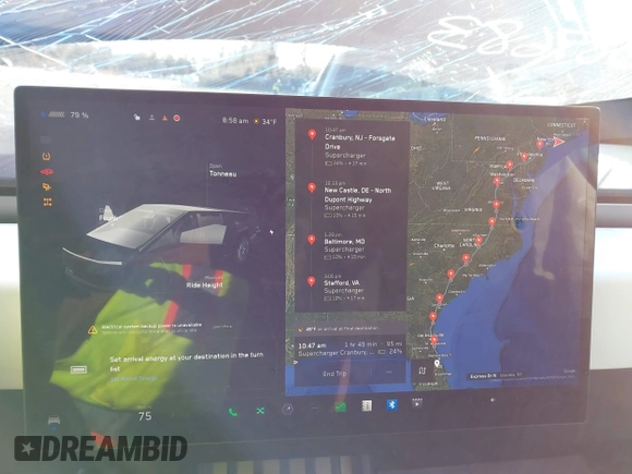 2024 Tesla Cybertruck z VIN 7G2CEHED5RA015790, wystawiony jako IAAI lot #41587683 z przebiegiem 5 867 mil mil oraz . Historia ofert i sprzedaży dostępna na DreamBid. Obrazek 17.
