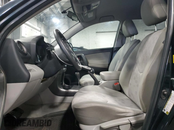 2010 Toyota RAV4 with VIN 2T3ZF4DV1AW042550, listed as a Copart auction lot 59531235 with 206,106 mi miles and Salvage title. Bid and sale history available at DreamBid. Image 7.