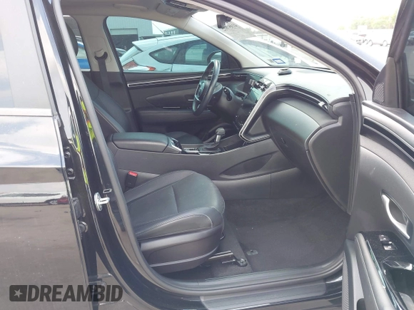 2022 Hyundai Tucson SEL with VIN 5NMJC3AE1NH012981, listed as a IAAI auction lot 41957812 with 38,284 mi miles and . Bid and sale history available at DreamBid. Image 5.