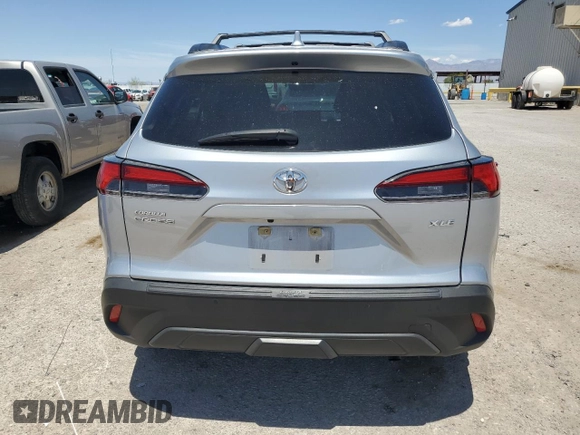 2024 Toyota Corolla Cross XLE с VIN 7MUDAAAG1RV083793, выставлен на аукционе Copart как лот 55105775 с пробегом 55 388 миль миль и Списание • Salvage title. История ставок и продаж доступна на DreamBid. Изображение 6.