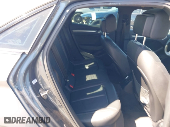 2016 Audi A3 Premium z VIN WAUA7GFF4G1051667, wystawiony jako IAAI lot #41945674 z przebiegiem 101 648 mil mil oraz . Historia ofert i sprzedaży dostępna na DreamBid. Obrazek 8.