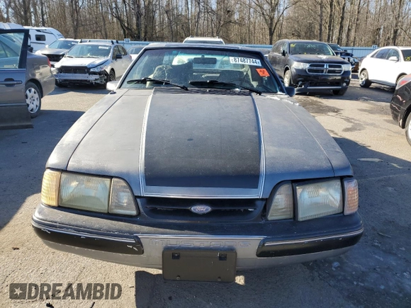1993 Ford Mustang с VIN 1FACP41M6PF186870, выставлен на аукционе Copart как лот 87487744 с пробегом 37 671 миль миль и Списание • Salvage title. История ставок и продаж доступна на DreamBid. Изображение 5.