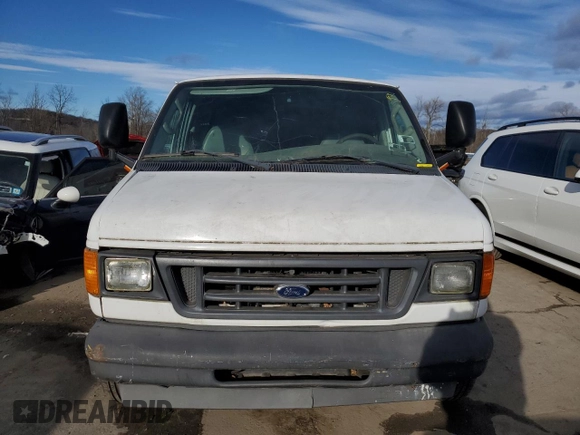 2003 Ford Econoline Cargo with VIN 1FTRE14213HB99687, listed as a Copart auction lot 83404804 with 83,621 mi miles and Clean Title. Bid and sale history available at carsss.com. Image 5.