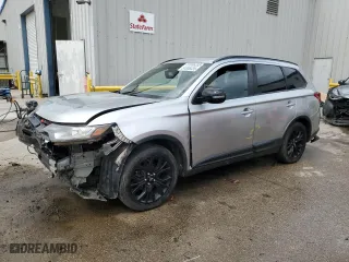 2018 Mitsubishi Outlander SE with VIN JA4AD3A37JZ054065, listed as a Copart auction lot 51836335 with 141,961 mi miles and Salvage Title. Bid and sale history available at carsss.com. Image 1.