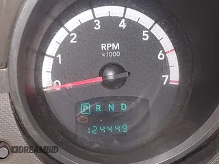 2007 Dodge Nitro SLT with VIN 1D8GU58K97W583408, listed as a IAAI auction lot 41653696 with 124,449 mi miles. Bid and sale history available at carsss.com. Image 15.