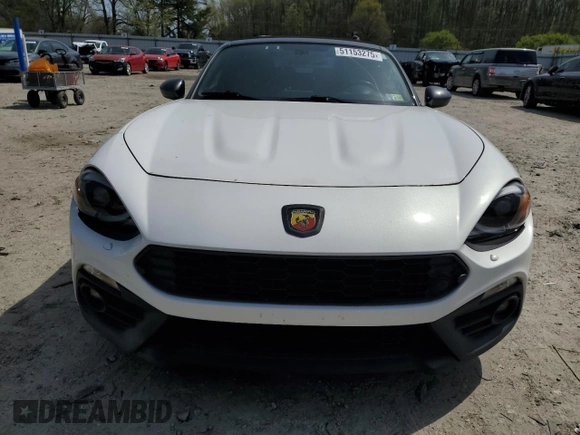 2017 FIAT 124 Spider Lusso z VIN JC1NFAEK0H0116019, wystawiony jako Copart lot #51153275 z przebiegiem 41 415 mil mil oraz Szkoda całkowita • Salvage title. Historia ofert i sprzedaży dostępna na DreamBid. Obrazek 5.