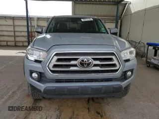 2021 Toyota Tacoma 4WD SR with VIN 5TFCZ5AN8MX282850, listed as a Copart auction lot 50272105 with 31,875 mi miles and Salvage Title. Bid and sale history available at carsss.com. Image 5.