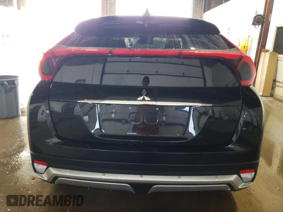 2018 Mitsubishi Eclipse Cross SE z VIN JA4AT5AA3JZ068638, wystawiony jako Copart lot #56044235 z przebiegiem 49 006 mil mil oraz Szkoda całkowita • Salvage title. Historia ofert i sprzedaży dostępna na DreamBid. Obrazek 6.