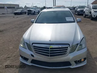 2010 Mercedes-Benz E 550 Luxury with VIN WDDHF7CB0AA100964, listed as a IAAI auction lot 41458942 with 119,927 mi miles and . Bid and sale history available at DreamBid. Image 12.