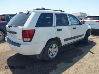 2005 Jeep Grand Cherokee Laredo with VIN 1J4GS48K95C554353, listed as a IAAI auction lot 42003580 with Not Provided miles and . Bid and sale history available at DreamBid. Image 4.