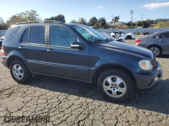 2002 Mercedes-Benz M-Class with VIN 4JGAB54E82A297805, listed as a Copart auction lot 76741804 with 222,776 mi miles and Salvage Title. Bid and sale history available at carsss.com. Image 4.