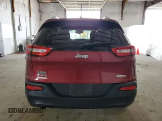 2014 Jeep Cherokee Latitude z VIN 1C4PJMCB5EW223493, wystawiony jako Copart lot #53848795 z przebiegiem 65 764 mil mil oraz Szkoda całkowita • Salvage title. Historia ofert i sprzedaży dostępna na DreamBid. Obrazek 6.