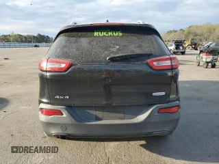 2015 Jeep Cherokee Latitude z VIN 1C4PJMCB0FW744977, wystawiony jako Copart lot #50927835 z przebiegiem 153 430 mil mil oraz Nie do naprawy • Non repairable. Historia ofert i sprzedaży dostępna na DreamBid. Obrazek 6.
