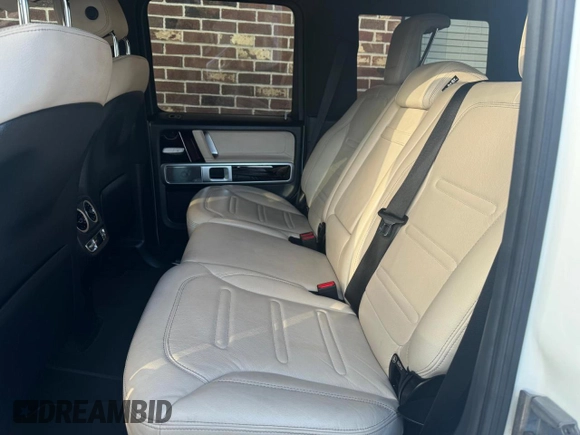 2020 Mercedes-Benz G 550 z VIN W1NYC6BJ3LX344512, wystawiony jako Copart lot #88972405 z przebiegiem 75 660 mil mil oraz Tytuł czysty. Historia ofert i sprzedaży dostępna na DreamBid. Obrazek 6.