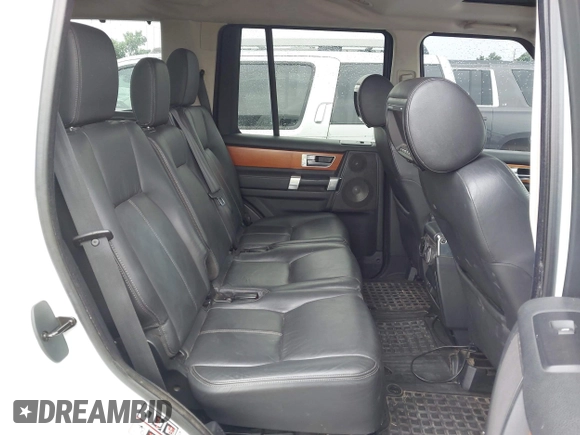 2011 Land Rover LR4 Lux with VIN SALAK2D48BA565450, listed as a IAAI auction lot 42669730 with 177,858 mi miles and . Bid and sale history available at DreamBid. Image 8.