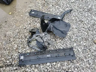 2020 Kia Telluride EX z VIN 5XYP3DHC0LG057552, wystawiony jako Copart lot #58698355 z przebiegiem 55 102 mil mil oraz Szkoda całkowita • Salvage title. Historia ofert i sprzedaży dostępna na DreamBid. Obrazek 13.