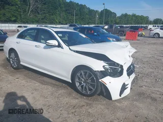 2021 Mercedes-Benz E 350 с VIN W1KZF8DB1MA951085, выставлен на аукционе IAAI как лот 42549555 с пробегом 21 405 миль миль и . История ставок и продаж доступна на DreamBid. Изображение 1.
