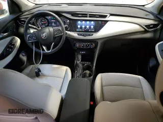 2020 Buick Encore GX Essence с VIN KL4MMGSL3LB098045, выставлен на аукционе Copart как лот 48486385 с пробегом 9 676 миль миль и Списание • Salvage title. История ставок и продаж доступна на DreamBid. Изображение 8.