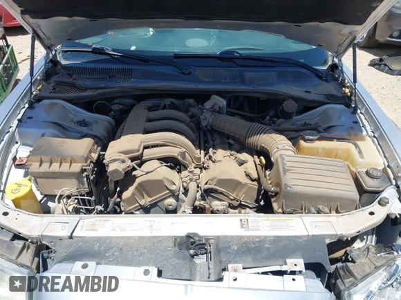 2007 Chrysler 300 with VIN 2C3KA43RX7H664582, listed as a IAAI auction lot 42106297 with 141,866 mi miles and . Bid and sale history available at DreamBid. Image 10.
