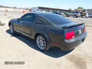 2005 Ford Mustang Deluxe with VIN 1ZVFT80N755187675, listed as a IAAI auction lot 42541269 with 192,474 mi miles and . Bid and sale history available at DreamBid. Image 3.