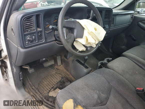 2003 Chevrolet Silverado 1500 Work Truck with VIN 1GCEK14X03Z239612, listed as a Copart auction lot 51848315 with 245,172 mi miles and Salvage Title. Bid and sale history available at DreamBid. Image 8.