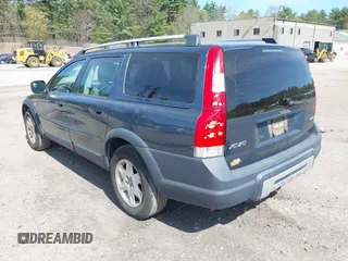 2007 Volvo XC70 with VIN YV4SZ592571273632, listed as a IAAI auction lot 42166678 with 199,891 mi miles. Bid and sale history available at carsss.com. Image 3.