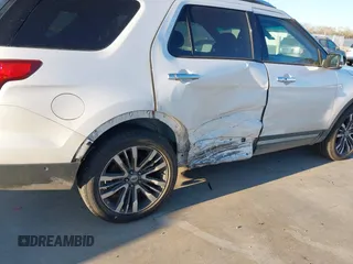 2017 Ford Explorer Platinum с VIN 1FM5K8HT9HGA78465, выставлен на аукционе IAAI как лот 41839665 с пробегом 87 937 миль миль и . История ставок и продаж доступна на DreamBid. Изображение 6.