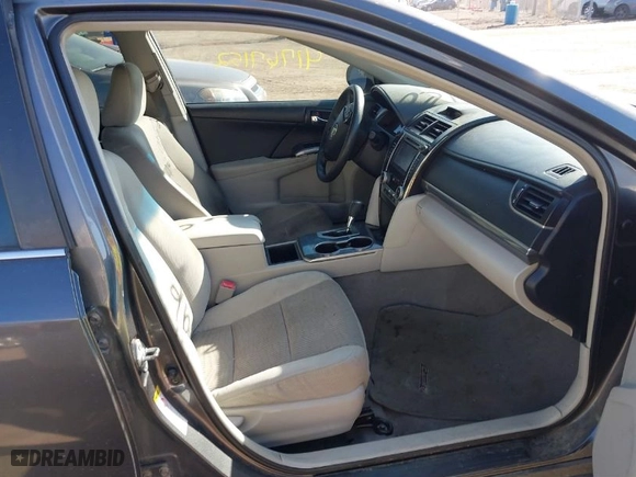 2013 Toyota Camry Hybrid LE with VIN 4T1BD1FK9DU081974, listed as a IAAI auction lot 41767152 with 188,059 mi miles. Bid and sale history available at carsss.com. Image 5.