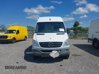 2011 Mercedes-Benz Sprinter Cargo with VIN WD3PE8CBXB5592597, listed as a IAAI auction lot 41963313 with 490,059 mi miles. Bid and sale history available at carsss.com. Image 12.
