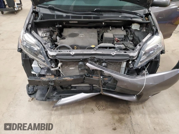 2016 Toyota Sienna SE with VIN 5TDXK3DC2GS750120, listed as a Copart auction lot 47225375 with 103,203 mi miles and Salvage title. Bid and sale history available at DreamBid. Image 12.