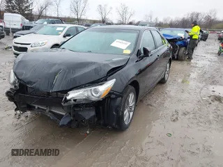 2017 Toyota Camry XLE with VIN 4T1BF1FK5HU353744, listed as a IAAI auction lot 41968338 with 21,741 mi miles and . Bid and sale history available at DreamBid. Image 2.