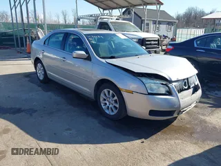 2008 Mercury Milan with VIN 3MEHM07Z58R633485, listed as a IAAI auction lot 41764314 with 60,842 mi miles. Bid and sale history available at carsss.com. Image 1.