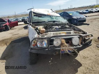 1994 Land Rover Discovery with VIN SALJY1283RA087219, listed as a Copart auction lot 52432815 with Not Provided miles and Salvage Title. Bid and sale history available at DreamBid. Image 5.