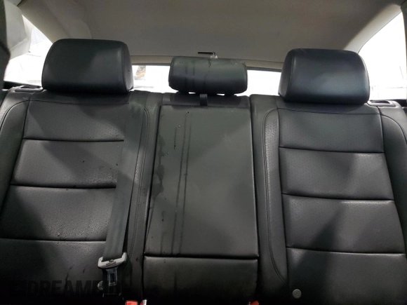 2014 Volkswagen Jetta TDI with VIN 3VWML7AJ5EM610664, listed as a Copart auction lot 60241915 with 126,602 mi miles and Salvage title. Bid and sale history available at DreamBid. Image 10.