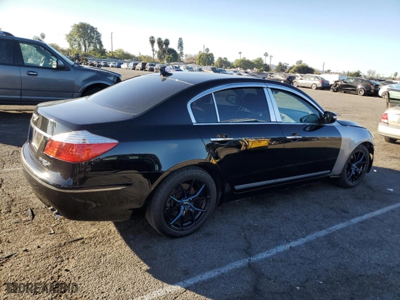2009 Hyundai Genesis with VIN KMHGC46FX9U040449, listed as a Copart auction lot 87318014 with 209,228 mi miles and Clean Title. Bid and sale history available at carsss.com. Image 3.