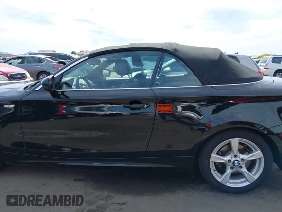 2012 BMW 1 Series 128i с VIN WBAUN1C53CVR00251, выставлен на аукционе IAAI как лот 42164868 с пробегом 96 440 миль миль и . История ставок и продаж доступна на DreamBid. Изображение 14.
