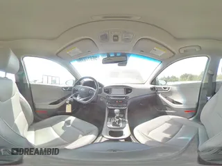 2019 Hyundai Ioniq Limited с VIN KMHC05LC8KU115422, выставлен на аукционе Copart как лот 56917835 с пробегом 50 531 миль миль и Списание • Salvage title. История ставок и продаж доступна на DreamBid. Изображение 14.